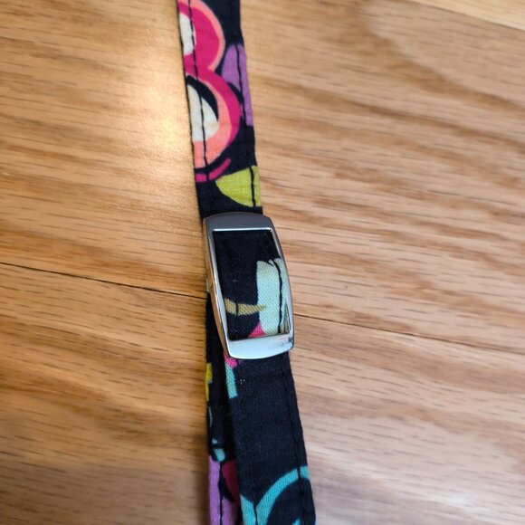 Vera Bradley Crossbody Bag In Cotton, Navy Floral, NWOT - Picture 11 of 11